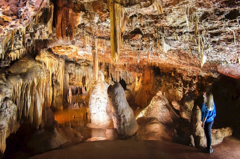 Baredine Stalactite Cave